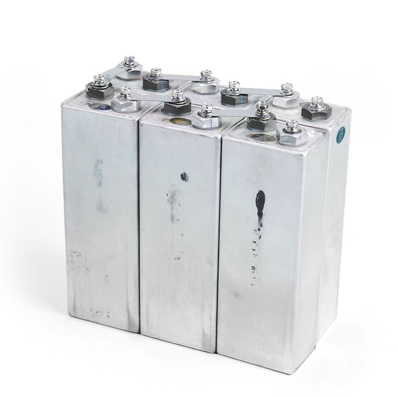 2.7V 3000F