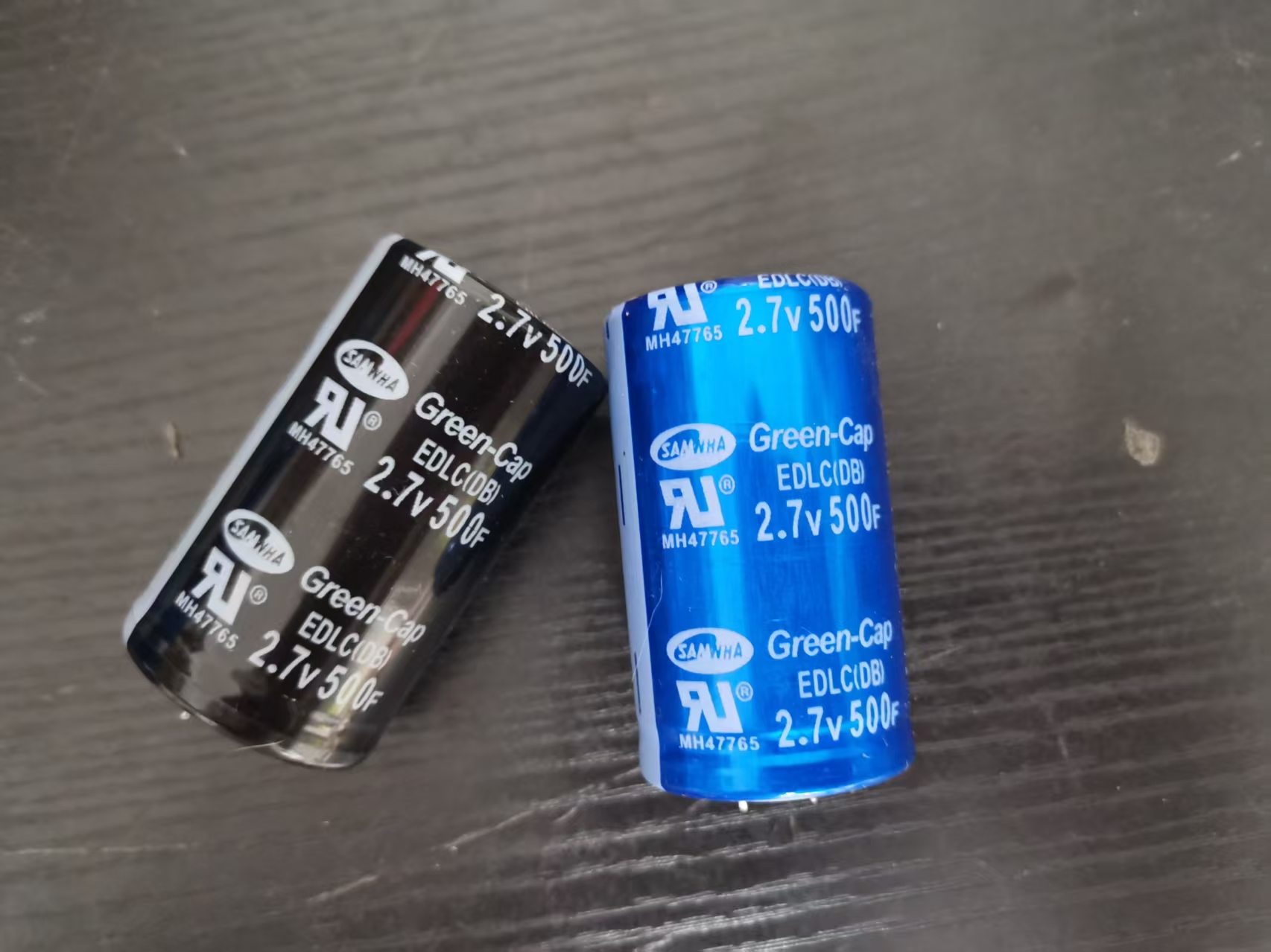 2.7V 360F